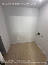 2824 Ryan Cir in Lexington, KY - Building Photo - Building Photo