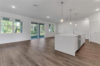 4272 Winfall Ave in North Port, FL - Building Photo - Building Photo