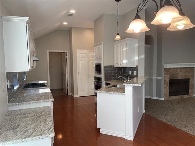 property at 637 Cedarwood Dr