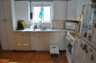 7 Richardson Ter in Somerville, MA - Foto de edificio - Building Photo