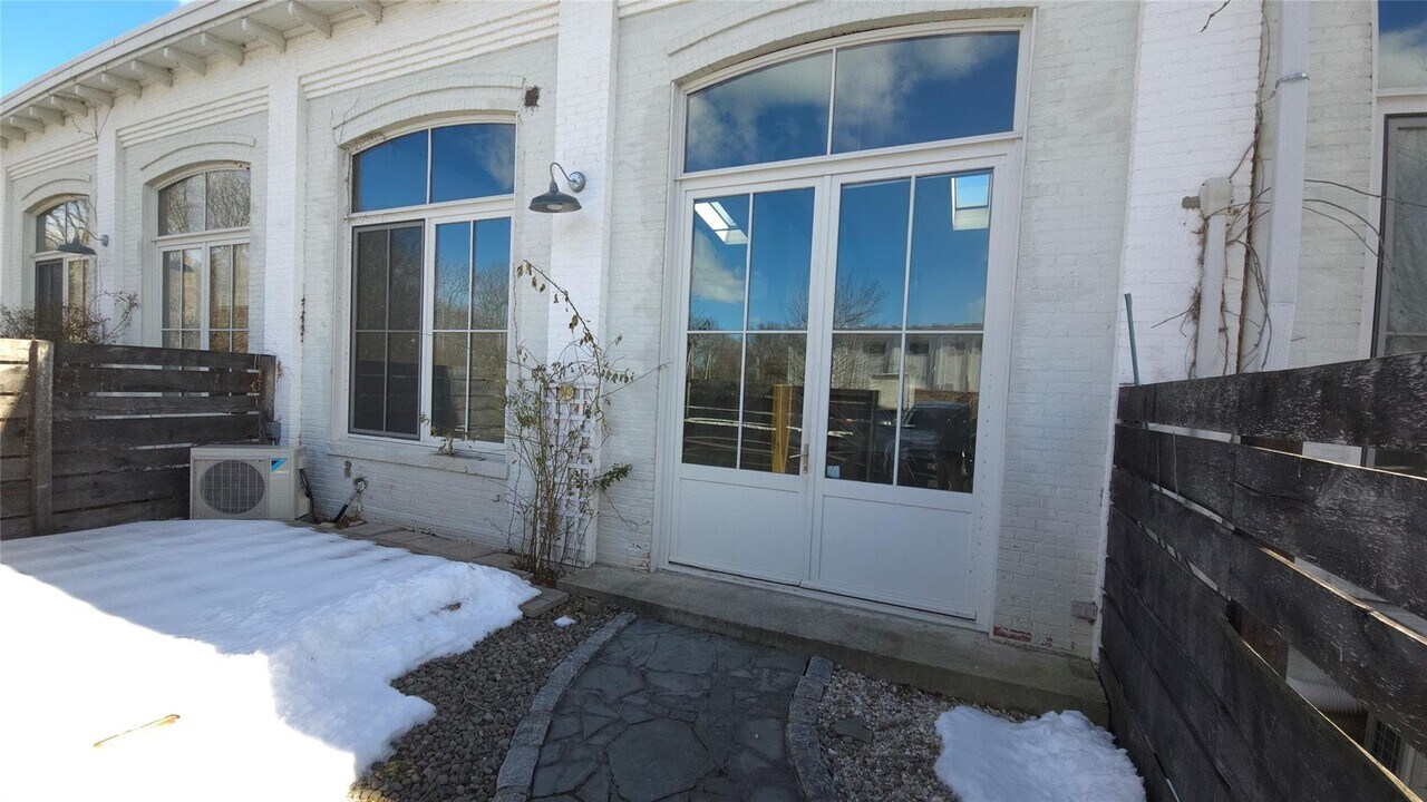 5 Hanna Ln in Beacon, NY - Building Photo