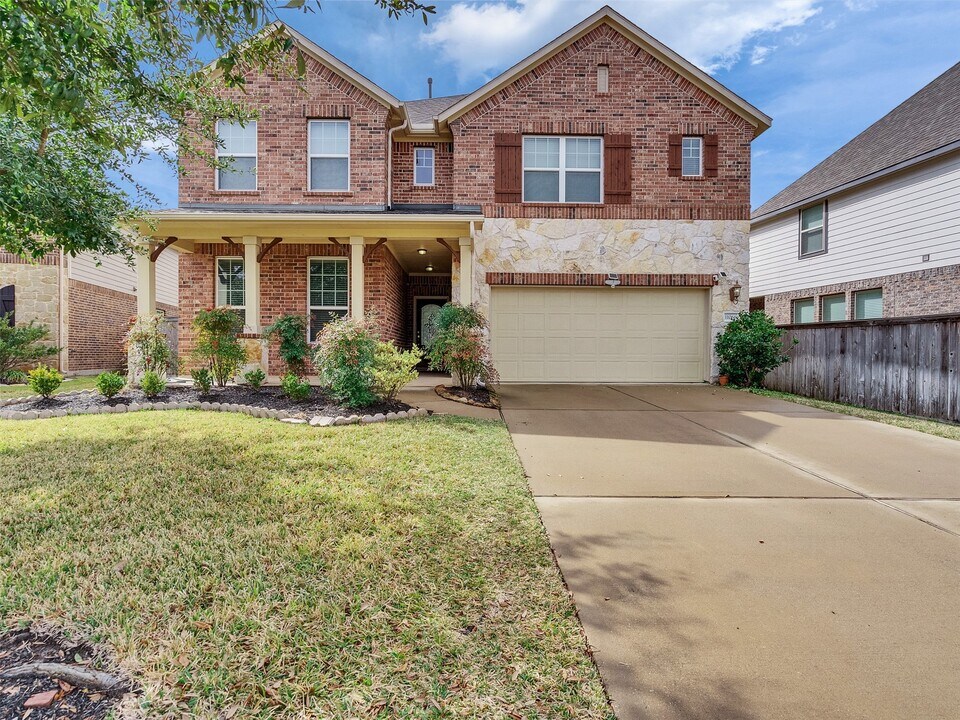 11066 Walts Run Ln in Cypress, TX - Building Photo