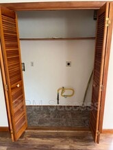 1014 Braley Rd in New Bedford, MA - Building Photo - Building Photo