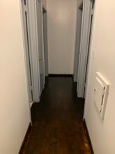 4961 S 13th St in Milwaukee, WI - Foto de edificio - Building Photo