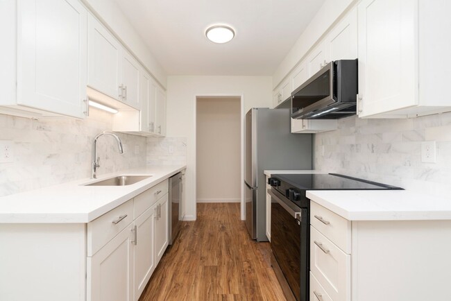 4513 Fremont Ave N in Seattle, WA - Building Photo - Building Photo