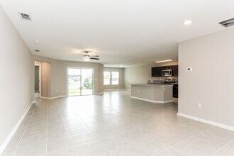 9155 Joannes way in Jacksonville, FL - Building Photo - Building Photo