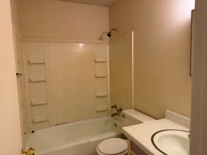 501 Edwards Rd, Unit 22 in Greenville, SC - Building Photo - Building Photo