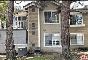 3814 Dunford Ln in Inglewood, CA - Building Photo