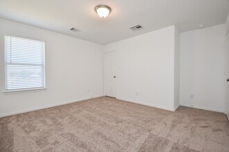 8106 Royal Palm Ct in Fulshear, TX - Building Photo - Building Photo