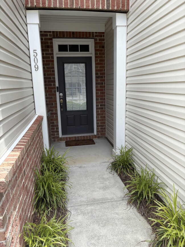 property at 509 Durants Neck Ln