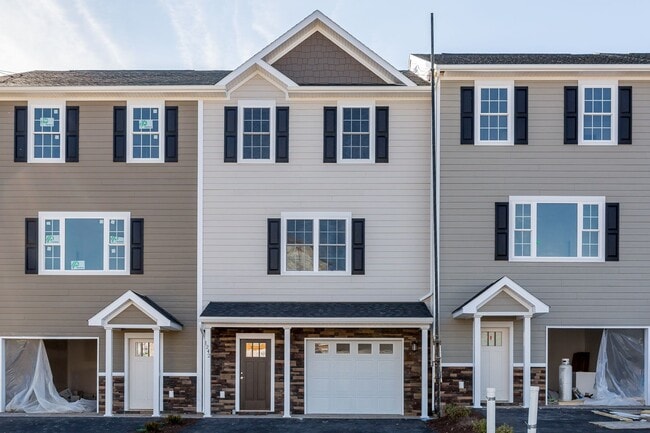 property at 1174 Harvest Ct