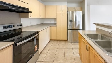 95-1141-1141 Koolani Dr in Mililani, HI - Building Photo - Building Photo