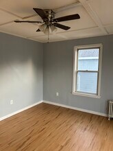 82 Grant St, Unit 82 Grant St ,unit 2 Lynn in Lynn, MA - Foto de edificio - Building Photo