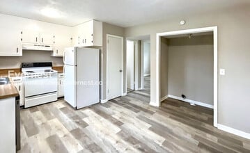 57 Clara Dr in Ringgold, GA - Foto de edificio - Building Photo