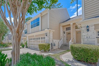 13600 Breton Ridge St in Houston, TX - Building Photo - Building Photo