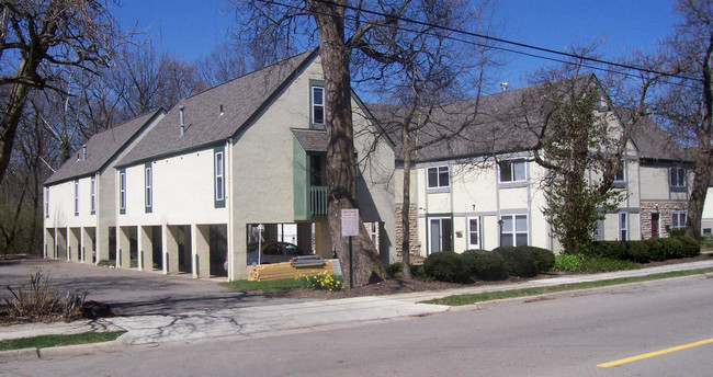 1565-1593 Arlington Ave in Columbus, OH - Foto de edificio - Building Photo