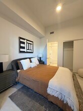 170 NE 23rd St, Unit T6 in Miami, FL - Building Photo - Building Photo