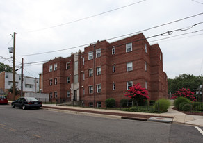 1800 28th St SE Apartments