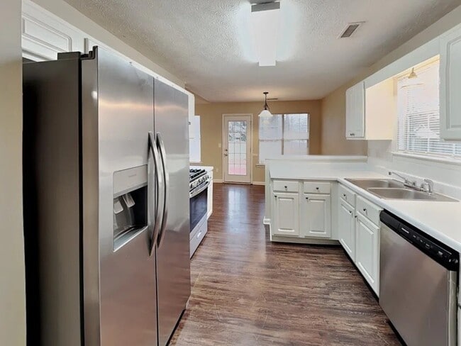 213 Coldsprings Ct