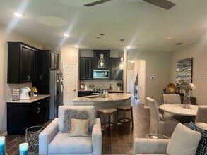 2903 Grand Kemerton Pl in Tampa, FL - Building Photo - Building Photo