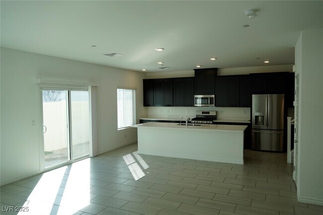 267 Cordelia Cove Ave in Henderson, NV - Building Photo - Building Photo