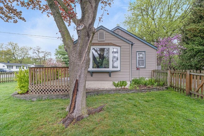 3729 Market St in Kalamazoo, MI - Building Photo - Building Photo