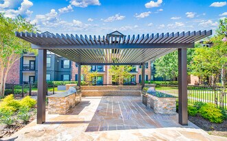 MAA Grand Cypress in Cypress, TX - Building Photo