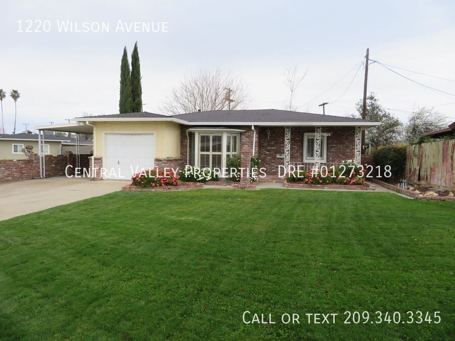 1220 Wilson Ave in Tracy, CA - Building Photo