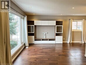 10 Golfhaven Dr in Toronto, ON - Building Photo - Building Photo