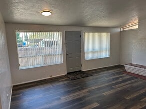 3890 Souza St in Eugene, OR - Building Photo - Building Photo