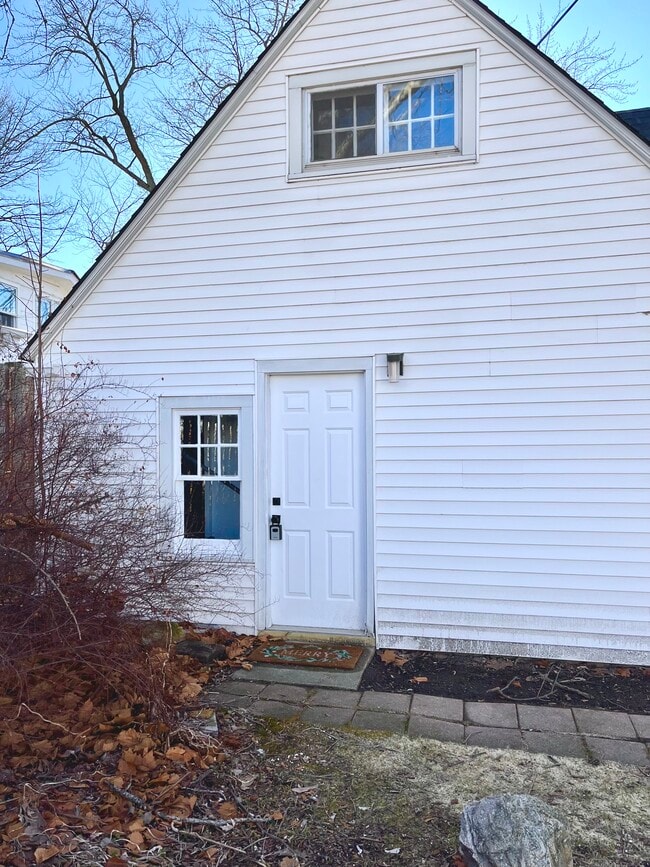 10174 W Ford Ave, Unit #3 in Beach Park, IL - Foto de edificio - Building Photo