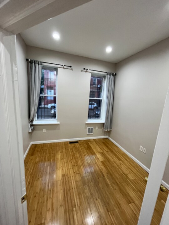 1846 Master St-Unit -1 in Philadelphia, PA - Building Photo