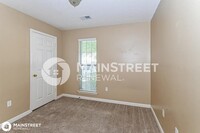 8104 Longbranch Dr photo'