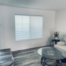 1990 Benita Dr in Rancho Cordova, CA - Building Photo - Building Photo