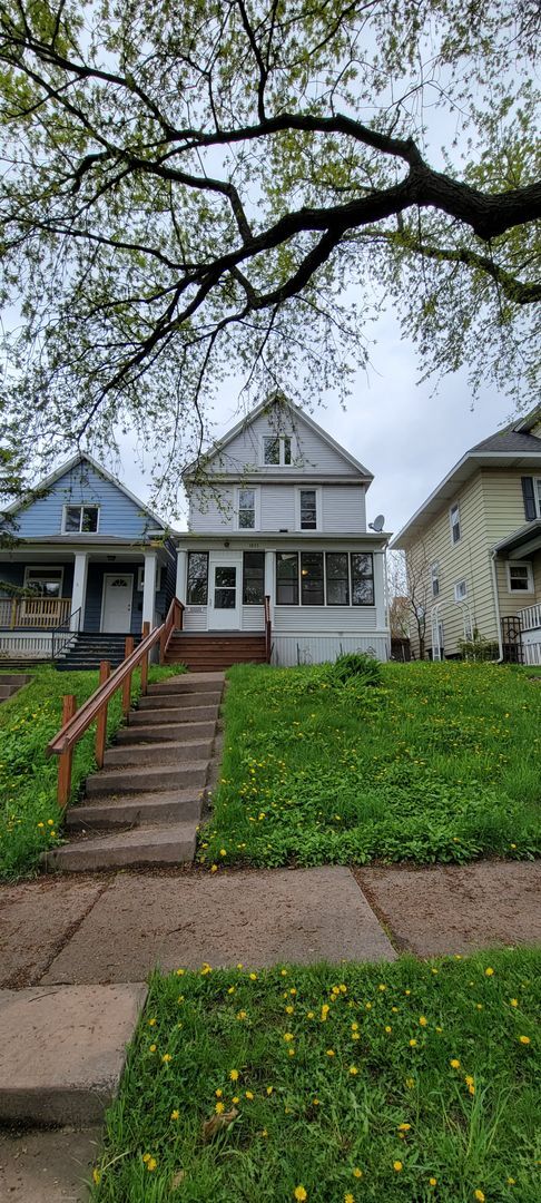 1823 E 6th St in Duluth, MN - Building Photo - Building Photo