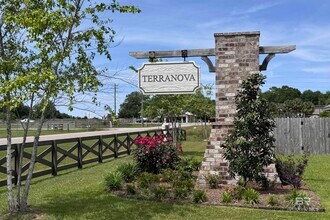 32080 Terranova Lp in Lillian, AL - Building Photo - Building Photo