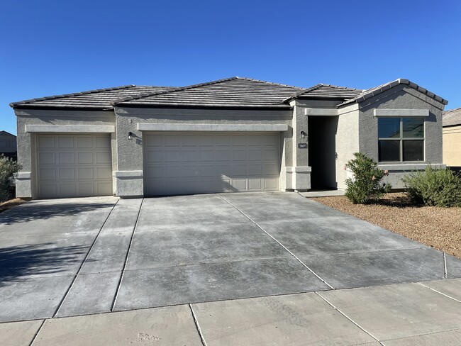 property at 30691 W Amelia Ave