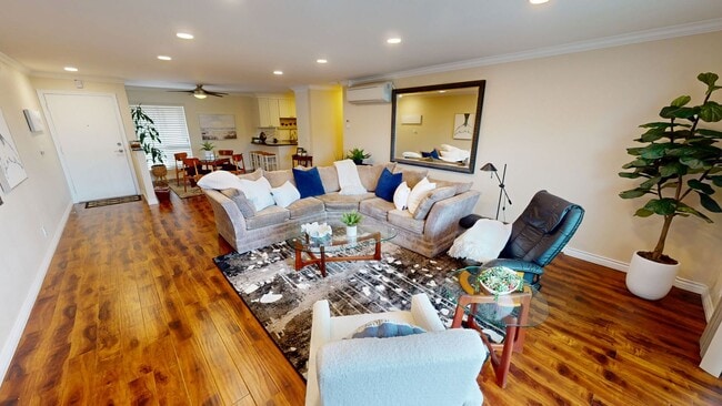 property at 805 E Ave