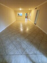 2210 Dorrington St in Houston, TX - Foto de edificio - Building Photo