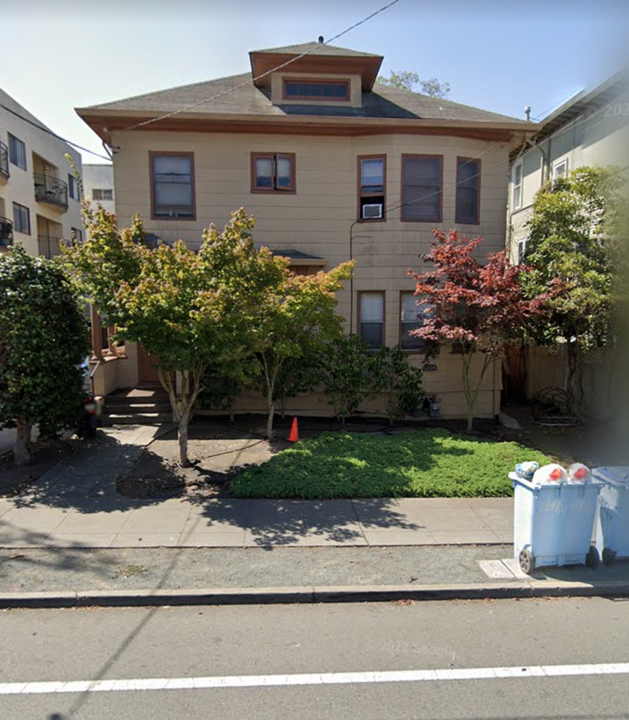 2126 Channing Way, Unit 1 in Berkeley, CA - Building Photo