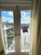 39 Chestnut St, Unit 5 in Boston, MA - Building Photo - Building Photo