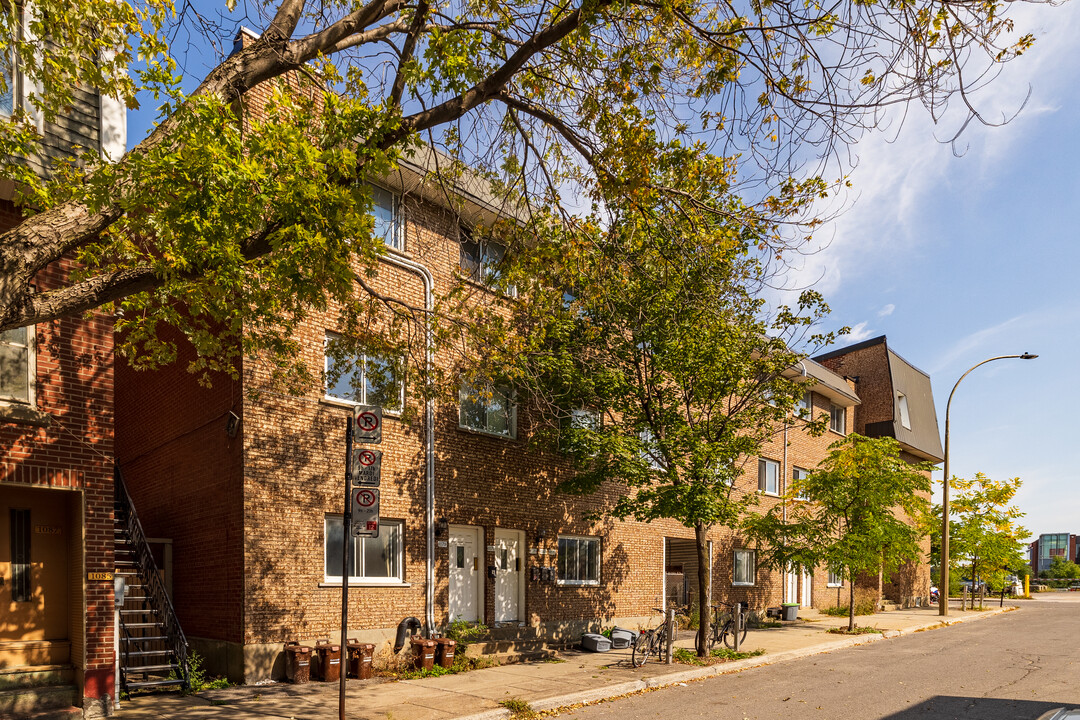 1051-1079 Cartier Rue in Montréal, QC - Building Photo