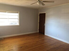 209 Carlton Terrace in Rockford, IL - Building Photo - Building Photo