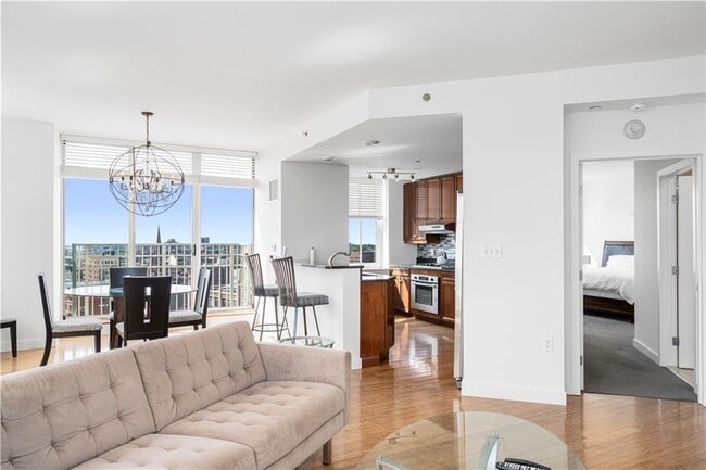 property at 1 W Exchange St