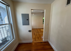 10 Cheever Ct, Unit 2 in Boston, MA - Building Photo - Building Photo