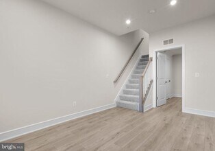 21764 Dollis Hl Ter in Ashburn, VA - Building Photo - Building Photo