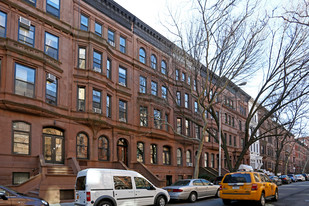 26 W 89th St Apartments