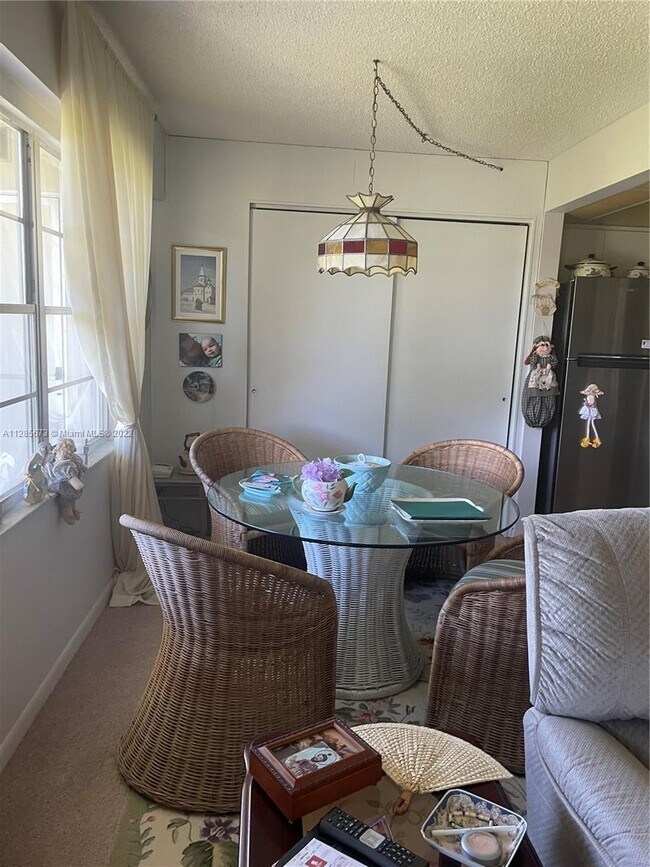 551 SW 135th Ave-Unit -410 in Pembroke Pines, FL - Building Photo - Building Photo