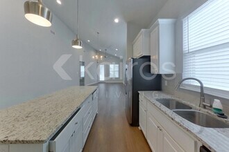 4843 Mokki Ln in Baton Rouge, LA - Building Photo - Building Photo