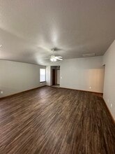 2004 Cloverdale Ln in Norman, OK - Building Photo - Building Photo
